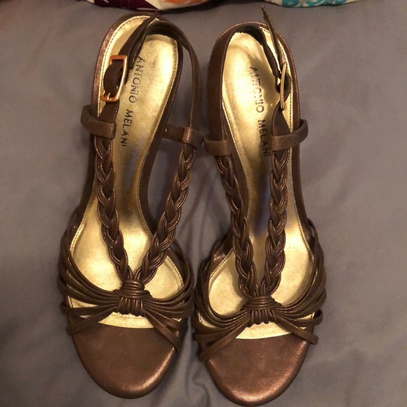 Heels - Picture 1 of 5